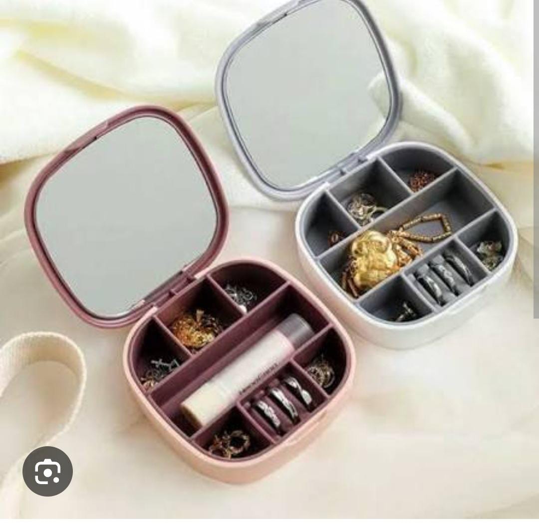 Mini Portable Cosmetic & Jewelry Organizer With Mirror