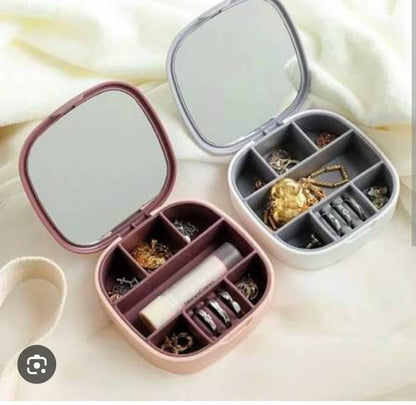 Mini Portable Cosmetic & Jewelry Organizer With Mirror